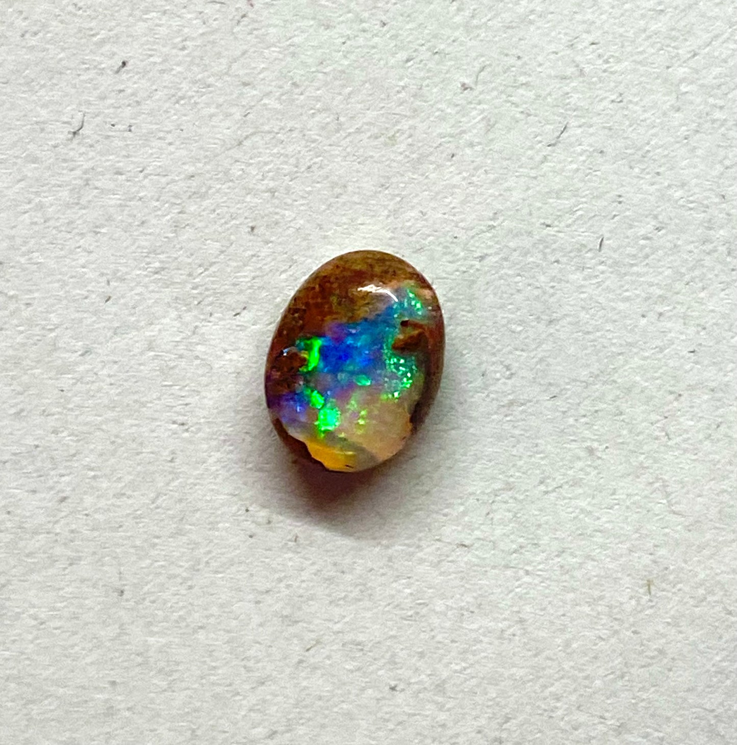 Boulder Opal aus Australien