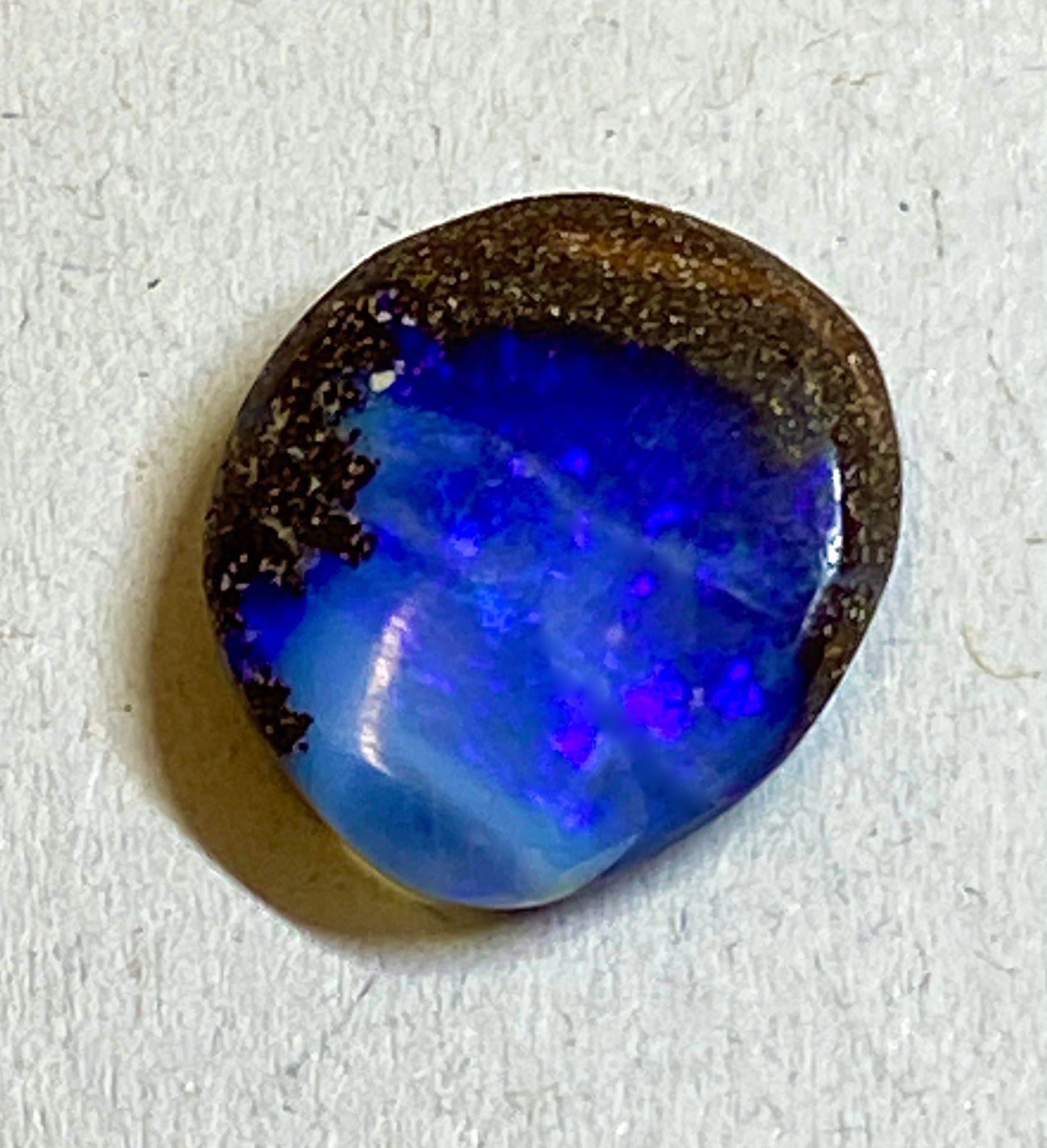 Schwarzer Opal aus Australien