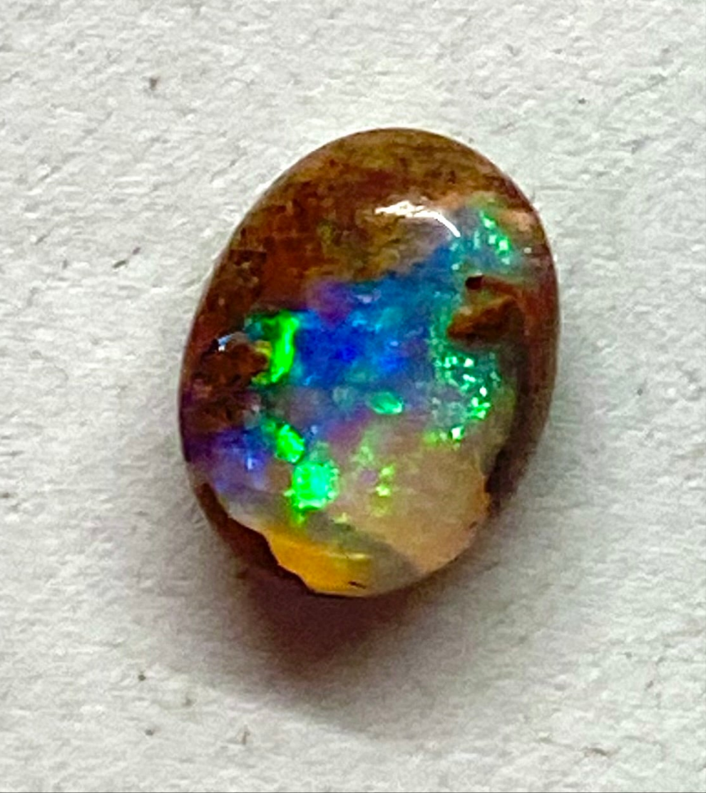 Boulder Opal aus Australien