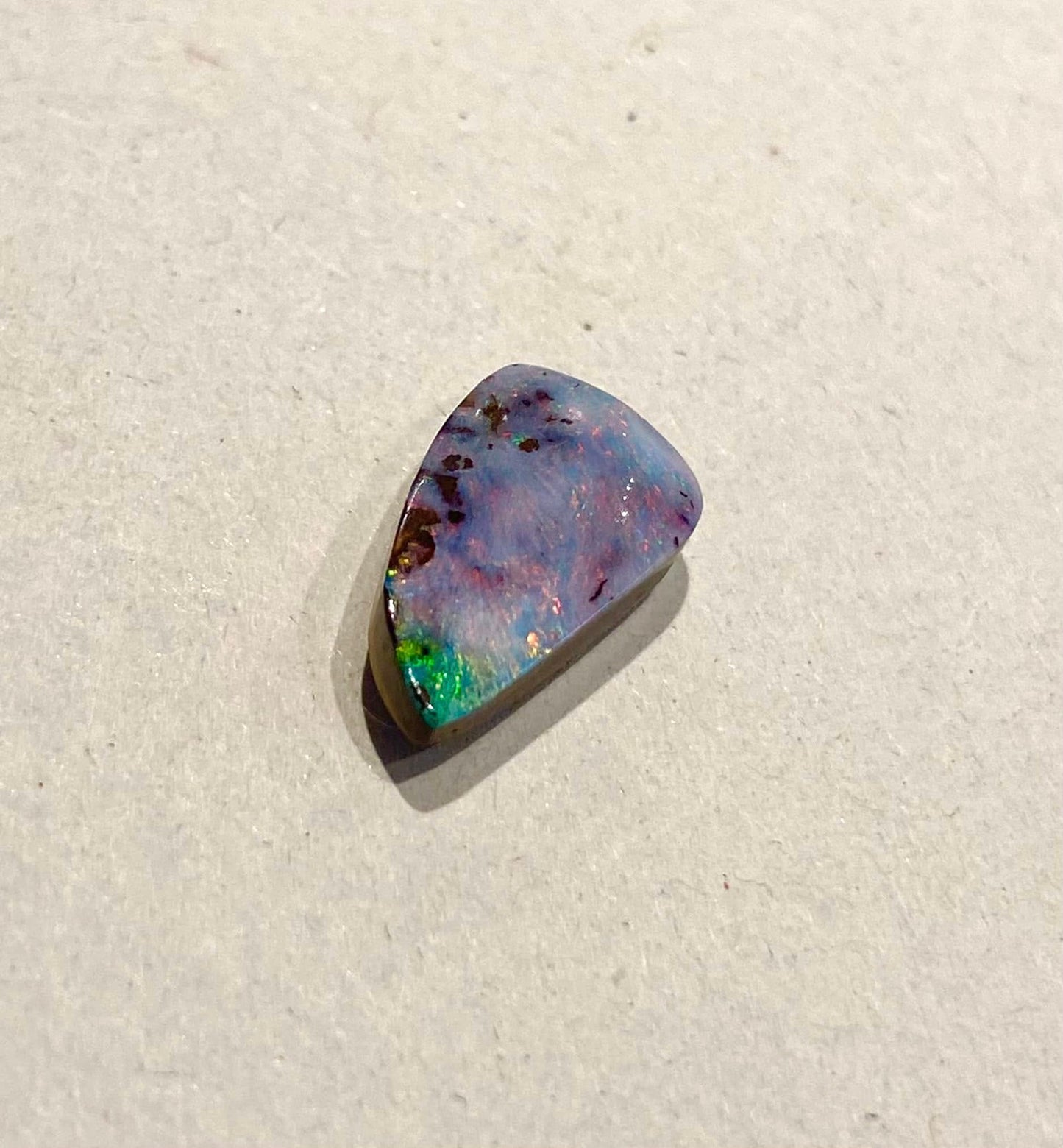 Opal handgeschliffen aus Australien