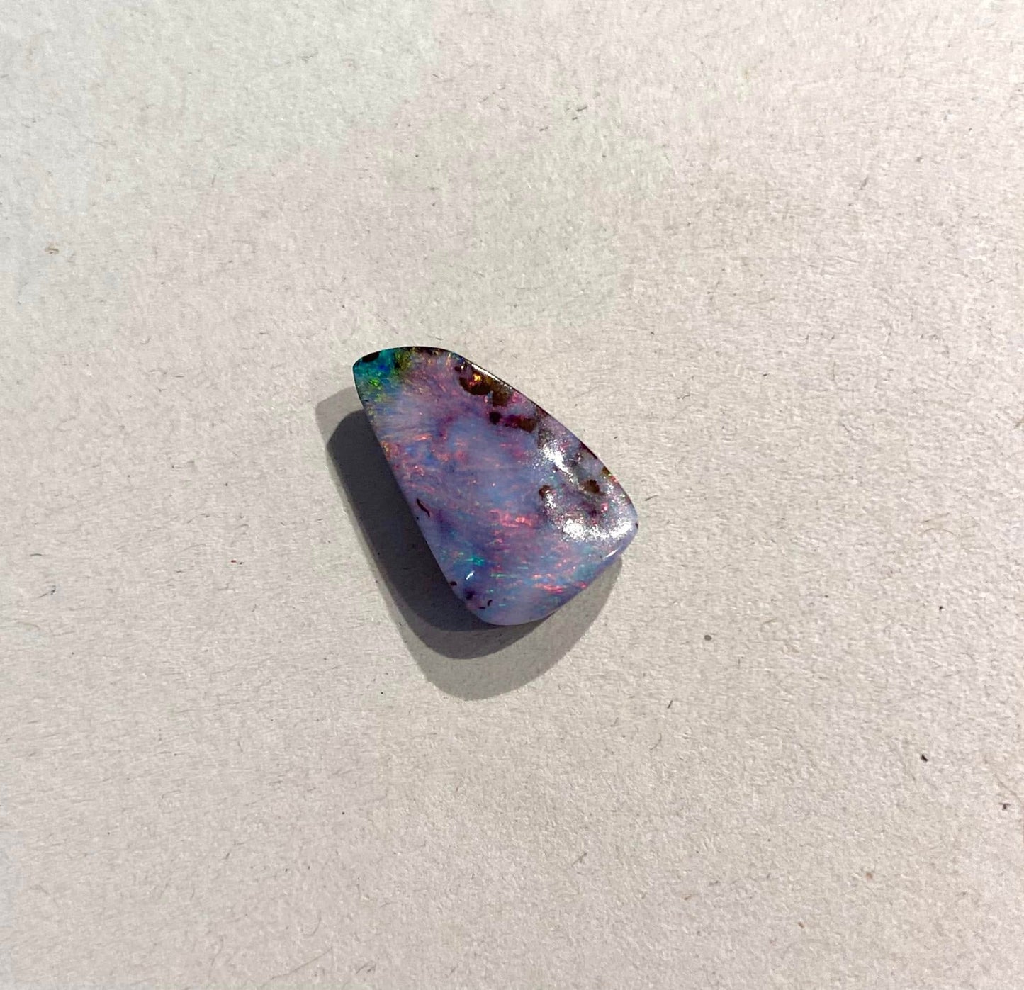 Opal handgeschliffen aus Australien