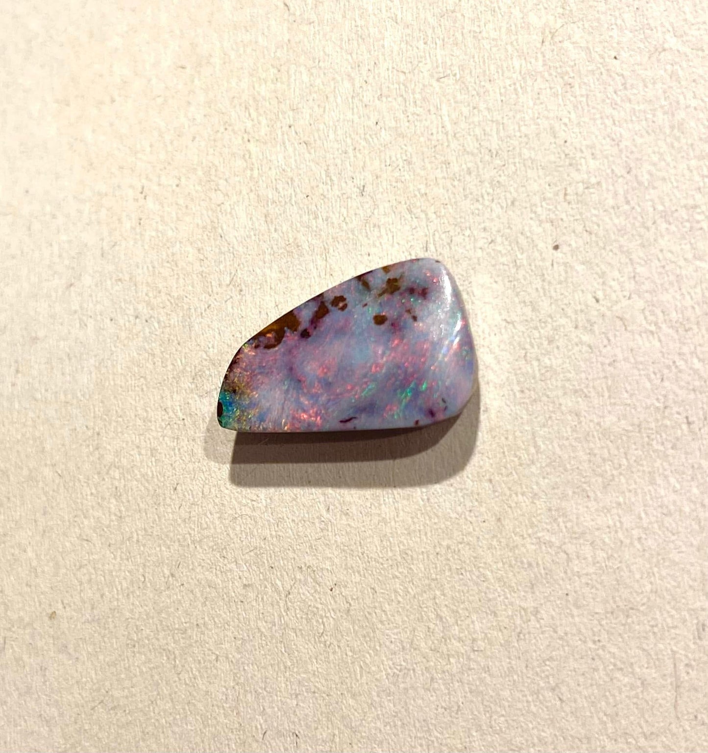 Opal handgeschliffen aus Australien